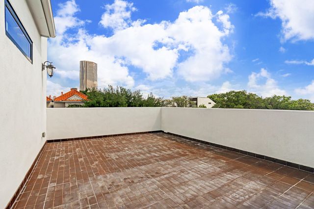 1632 Potomac Drive, Houston, TX 77057