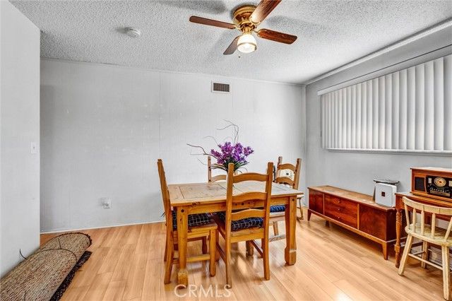 23106 Baltar, West Hills (los Angeles), CA 91304