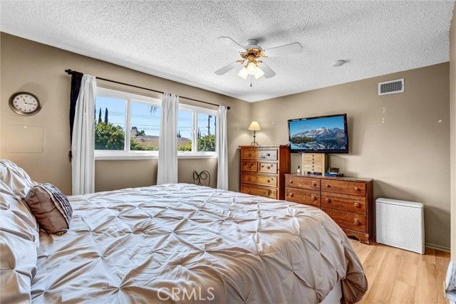 23106 Baltar, West Hills (los Angeles), CA 91304