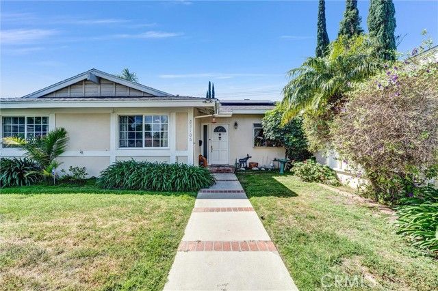 23106 Baltar, West Hills (los Angeles), CA 91304