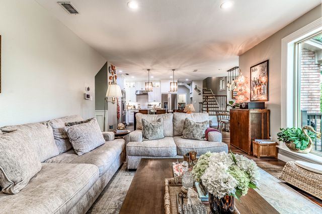 4105 Cross Bend Drive, Arlington, TX 76016