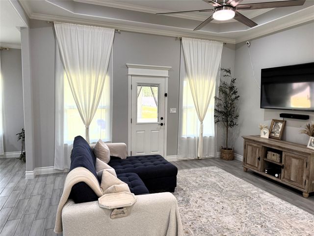 162 County Road 2221, Cleveland, TX 77327
