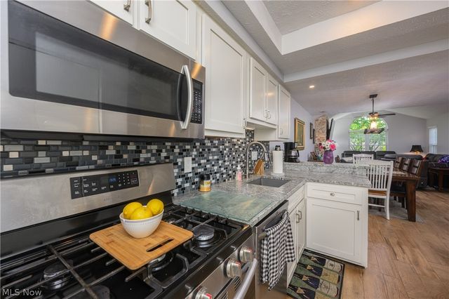 3646 Barrington Place NW, Canton, OH 44708
