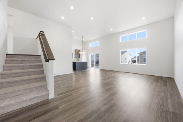 2506 Fulton Loop S, Fargo, ND 58104