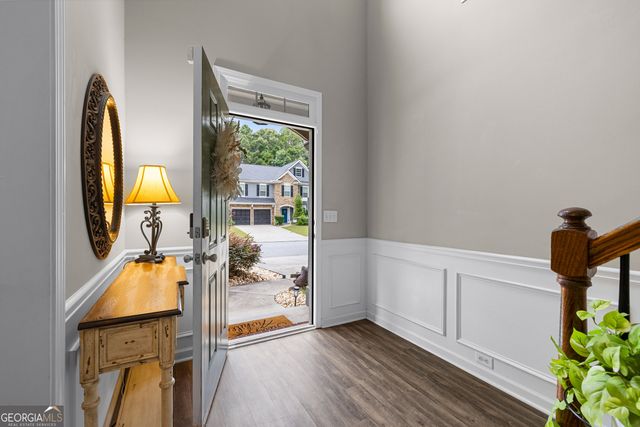 77 Lakeshore Parkway, Newnan, GA 30263