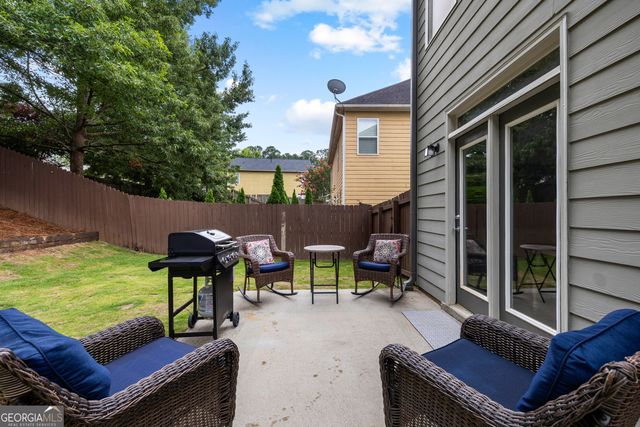 77 Lakeshore Parkway, Newnan, GA 30263