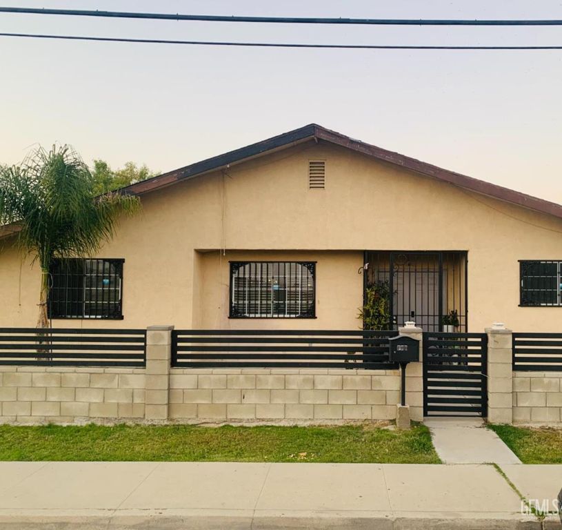 441 14th, Delano, CA 93215