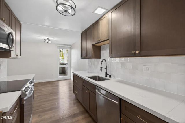 3700 Dean Drive 107, Ventura, CA 93003