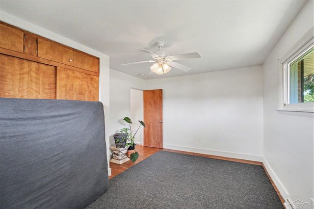 1609 N Center Road, Saginaw Twp, MI 48638