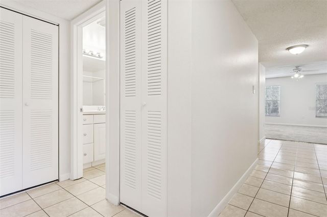 2690 CORAL LANDINGS BOULEVARD 125, Palm Harbor, FL 34684