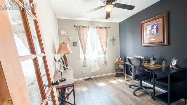 1874 Lanka Lane, Colorado Springs, CO 80915