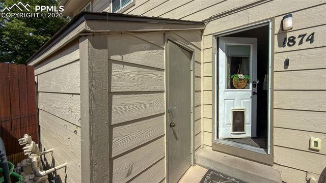 1874 Lanka Lane, Colorado Springs, CO 80915