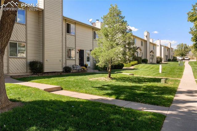 1874 Lanka Lane, Colorado Springs, CO 80915