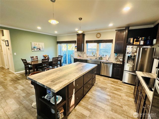 331 Palmer Street SW, Ocean Shores, WA 98569