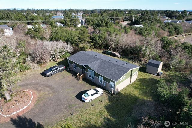 331 Palmer Street SW, Ocean Shores, WA 98569