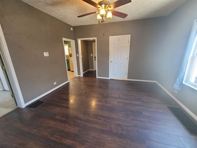 1211 E Elm Street, West Frankfort, IL 62896