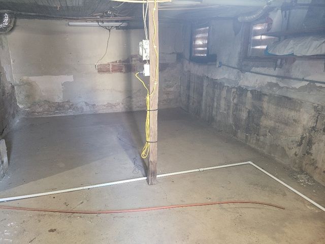 1211 E Elm Street, West Frankfort, IL 62896