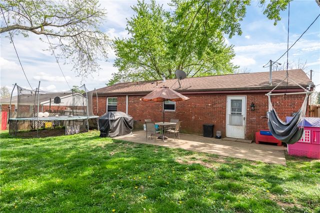 227 Oxford Drive, Fairborn, OH 45324
