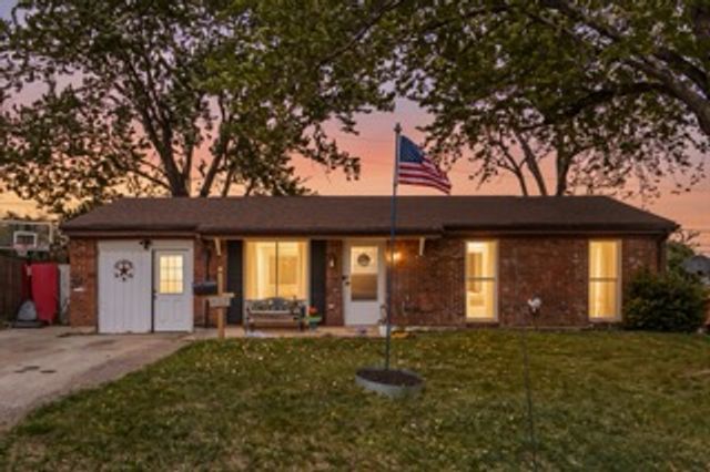 227 Oxford Drive, Fairborn, OH 45324