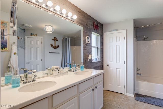 1413 NW 8th PL, Cape Coral, FL 33993