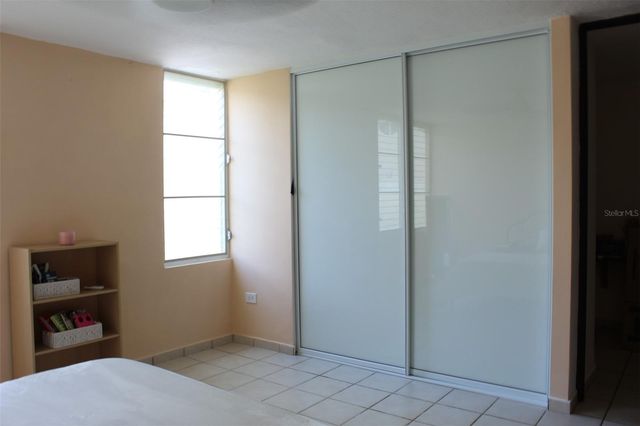 351 CAMINO DE LOS LIRIOS, Gurabo, PR 00778