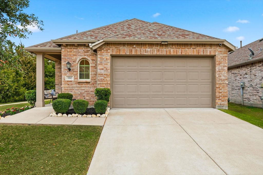 5582 Yarborough Drive, Forney, TX 75126