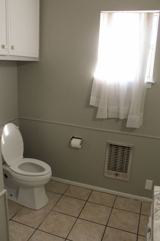 206 Maple Street, Gustine, TX 76455