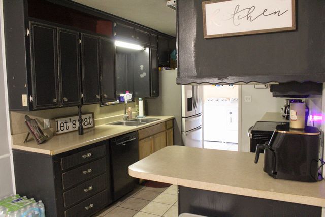 206 Maple Street, Gustine, TX 76455