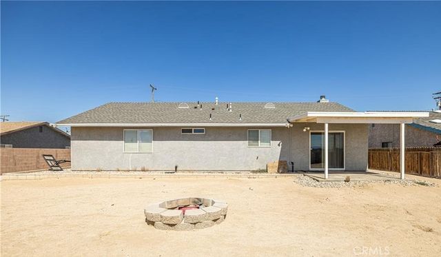 2711 28th ST WEST, Rosamond, CA 93560