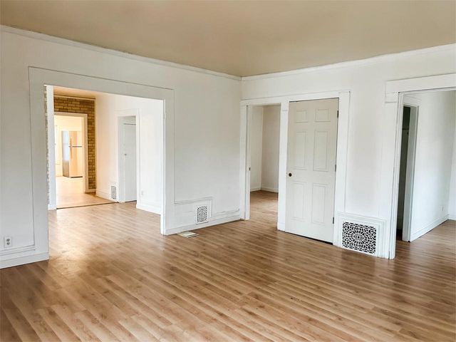 225 S Marr Street, Fond Du Lac, WI 54935