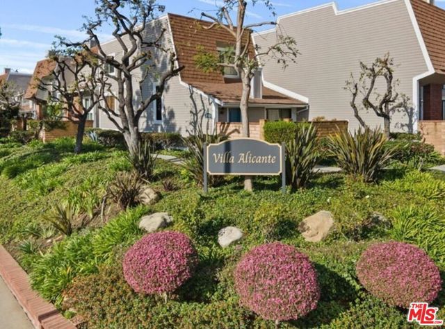 4305 Alla Road 8, Marina Del Rey, CA 90292