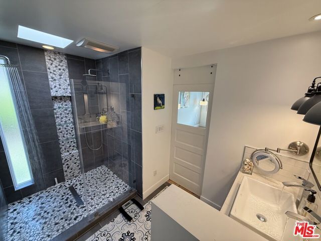 4305 Alla Road 8, Marina Del Rey, CA 90292