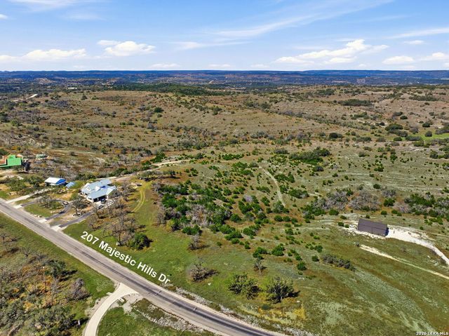 207 Majestic Hills, Blanco, TX 78606