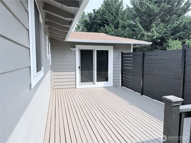 4017 S 297th Place, Auburn, WA 98001