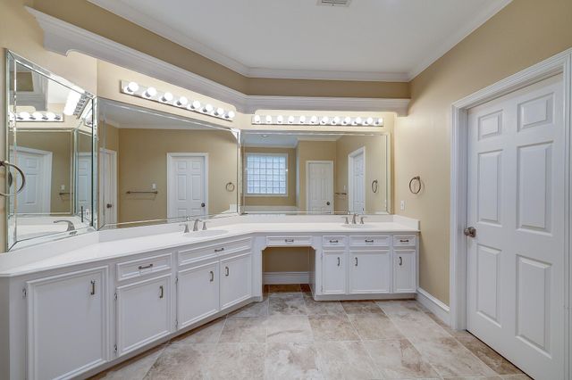 19210 Foxtree Lane, Houston, TX 77094