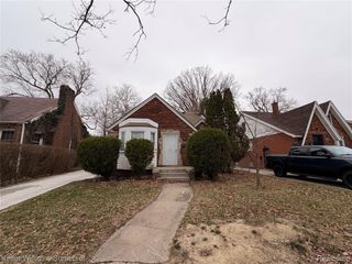 15891 Murray Hill Street, Detroit, MI 48227