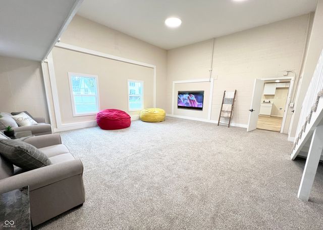 850 N Anderson Street, Elwood, IN 46036