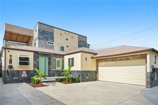 18748 Collins Street, Tarzana, CA 91356