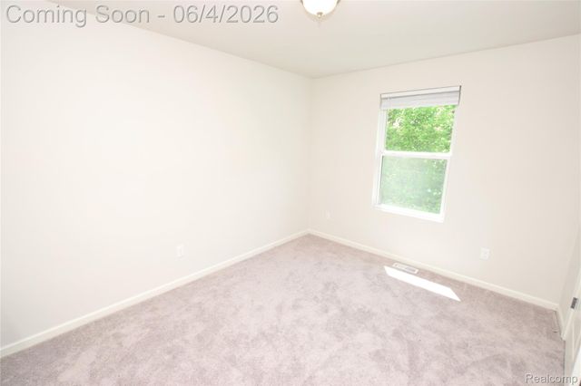 2288 Hunter Lane, Burton, MI 48519