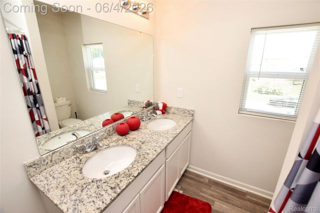 2288 Hunter Lane, Burton, MI 48519