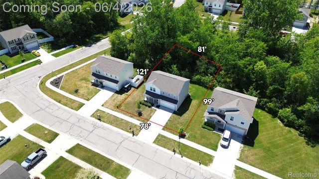 2288 Hunter Lane, Burton, MI 48519