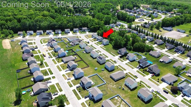 2288 Hunter Lane, Burton, MI 48519