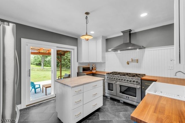 535 Rt 523, Readington Twp., NJ 08889