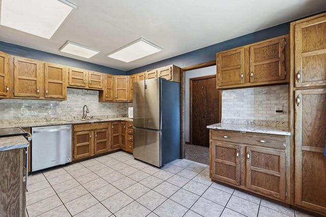 4997 COUNTY ROAD A, Amherst, WI 54406