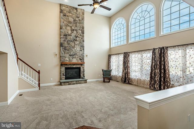 107 PATRIOT DR, Collegeville, PA 19426