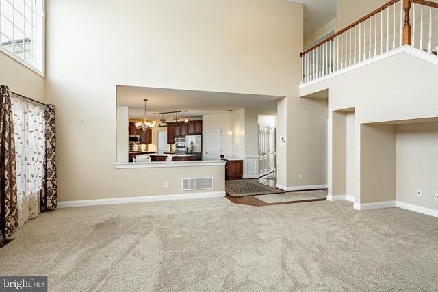 107 PATRIOT DR, Collegeville, PA 19426