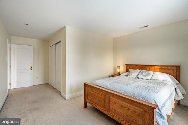 107 PATRIOT DR, Collegeville, PA 19426