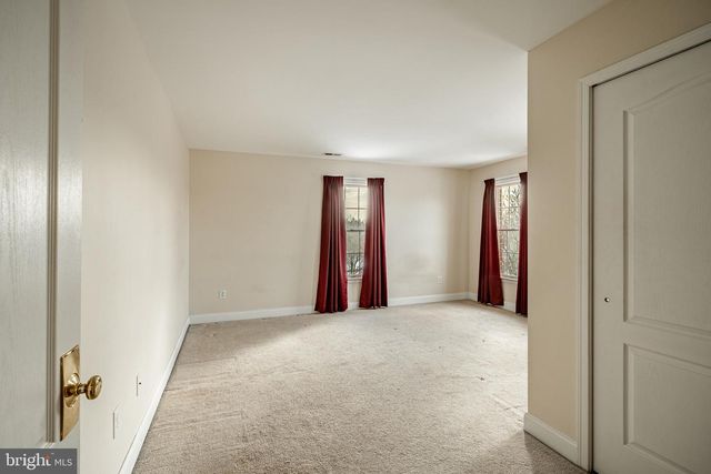 107 PATRIOT DR, Collegeville, PA 19426