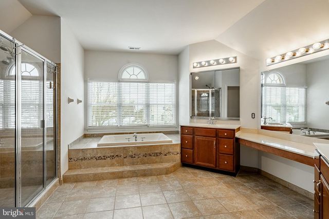 107 PATRIOT DR, Collegeville, PA 19426