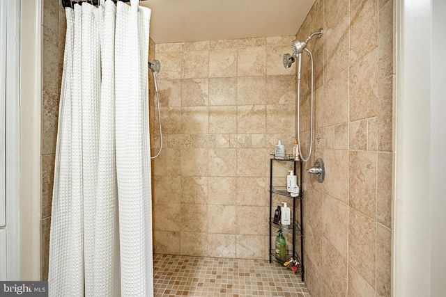 107 PATRIOT DR, Collegeville, PA 19426